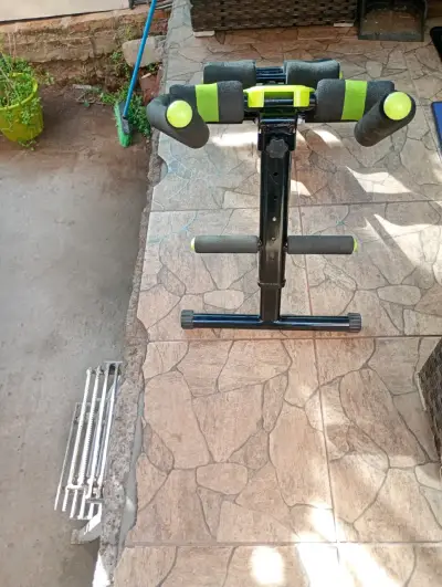 Máquina de ejercicios Blu Fit - miniatura 2