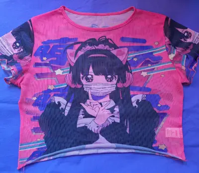 Blusa de malla rosa con estampado anime - miniatura 1