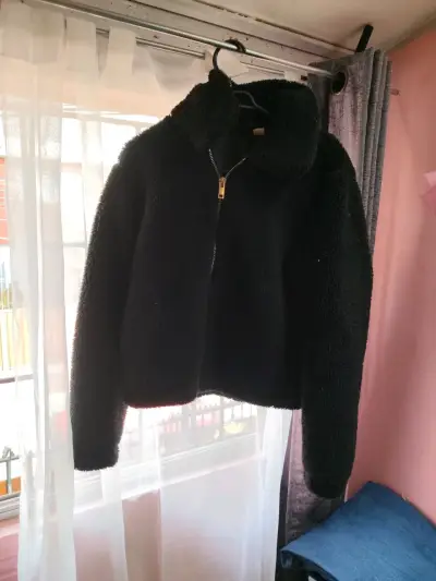 Chaqueta de lana negra - miniatura 1