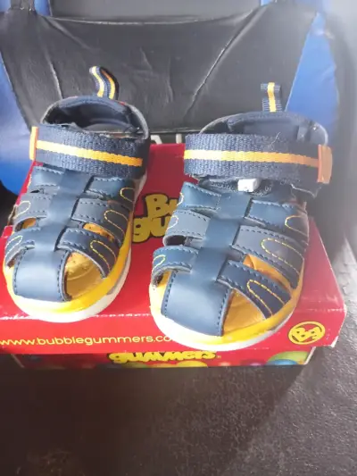 Sandalias infantiles azules Bubblegummers - miniatura 1