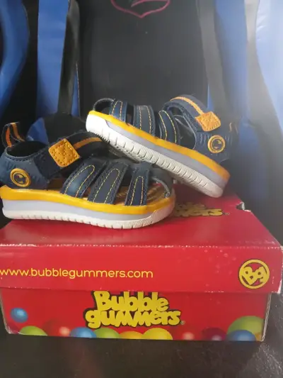 Sandalias infantiles azules Bubblegummers - miniatura 3