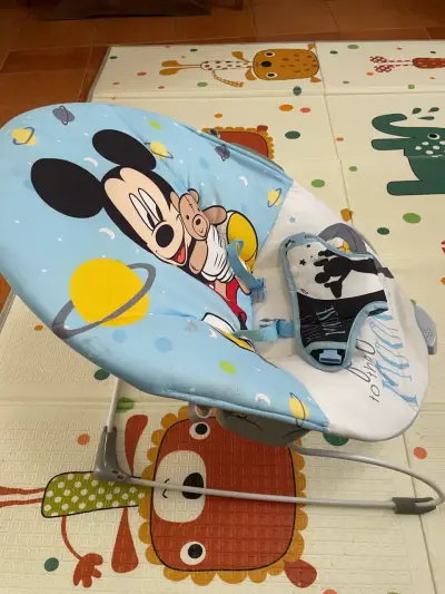 Silla mecedora Mickey Mouse - miniatura 3
