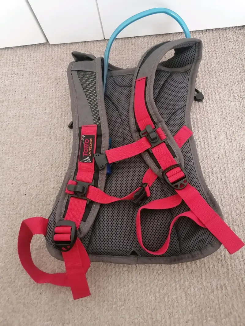 🚴♂️ MOCHILA DE HIDRATACIÓN TOTTO TERANI + CAMELBACK - 4