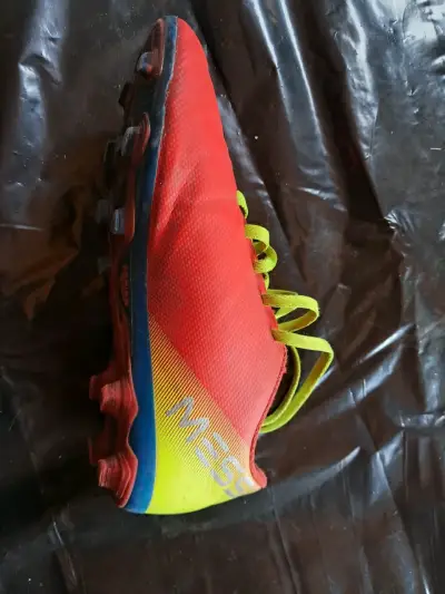 Zapatos de fútbol N°35 - miniatura 3