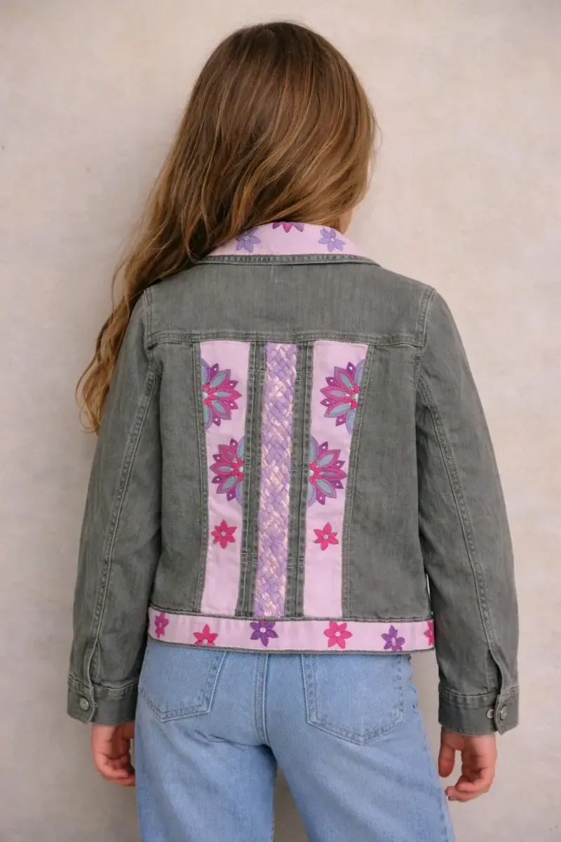 Chaqueta de jeans intervenida - 2