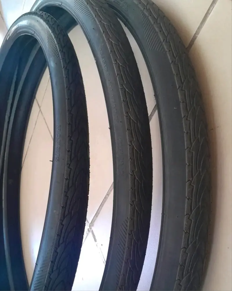 Neumático Maxxis Overdrive Excel 700x35c - 3