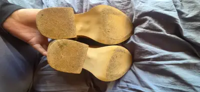 Botines de cuero camel con tacón - miniatura 3