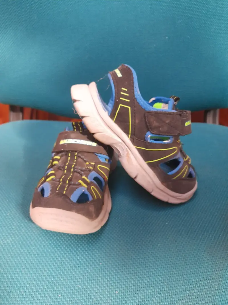 Sandalias Skechers para niños - 2
