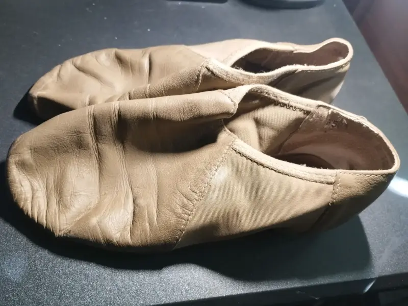 Zapatillas de jazz beige y negra - 1