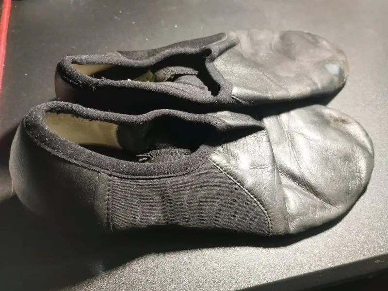 Zapatillas de jazz beige y negra - 2