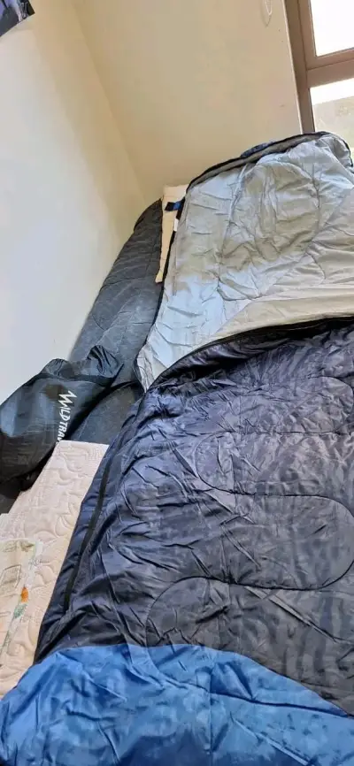 Saco de dormir térmico negro - miniatura 2