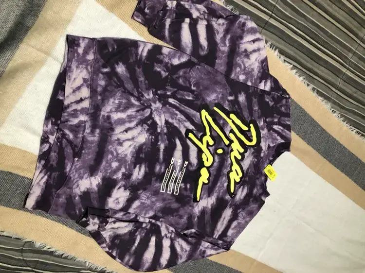 Polerón Dualipa morado con estampado - 1