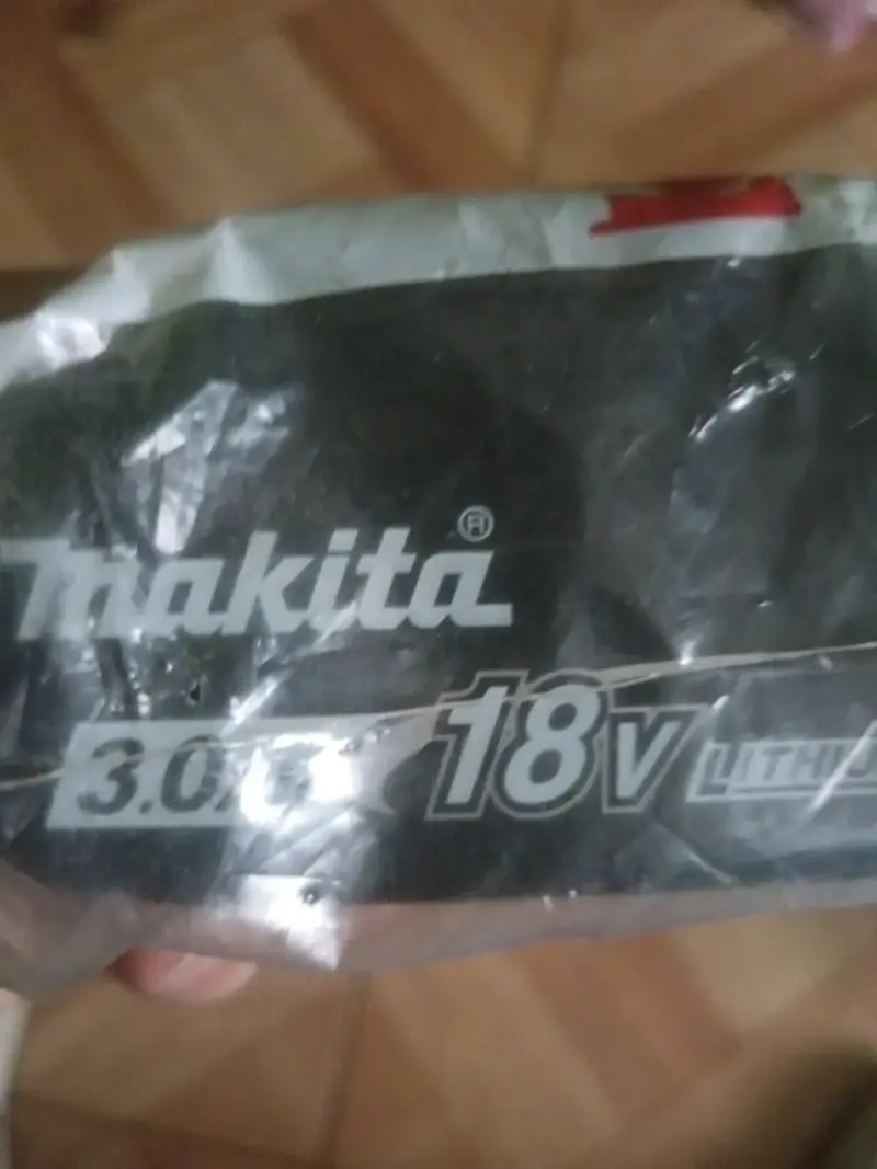 Batería Makita 18V 3.0Ah Li-ion - 2