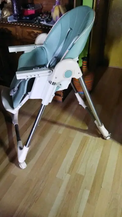 Silla de comer para bebé - miniatura 1