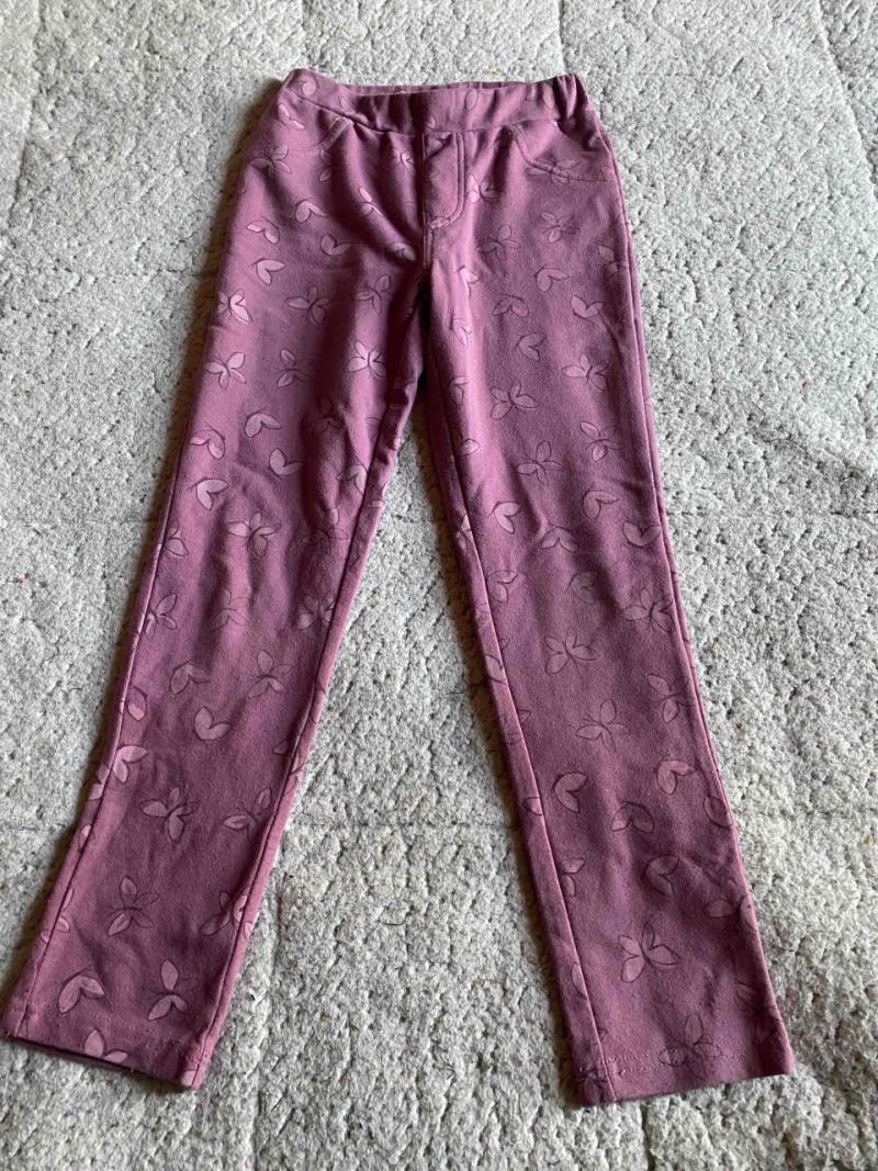 Pantalon rosado con mariposas T8 - 3