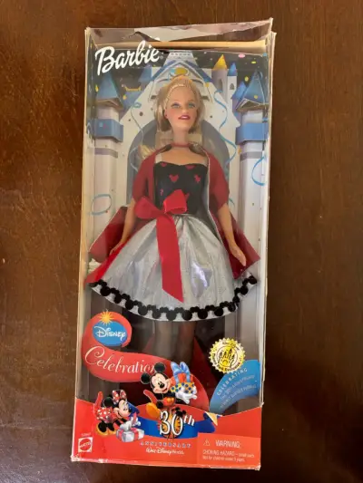 Muñecas Barbie colección varias - miniatura 4