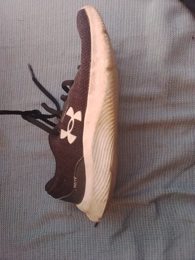 Zapatillas deportivas negras - 2