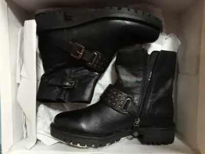 Botas de cuero negro tachas   Geox  Talla 38 - miniatura 1