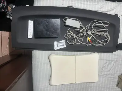 🎮 Nintendo Wii Negra + Balance Board + Accesorios - miniatura 1