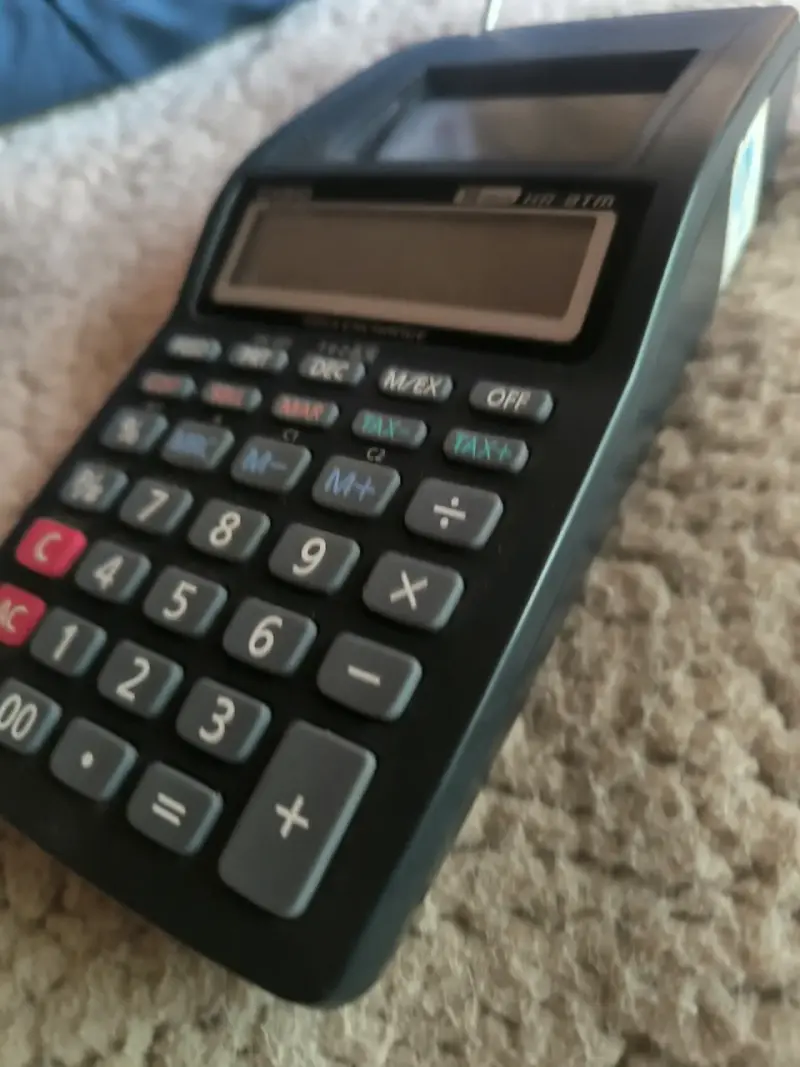 Calculadora científica negra - 1