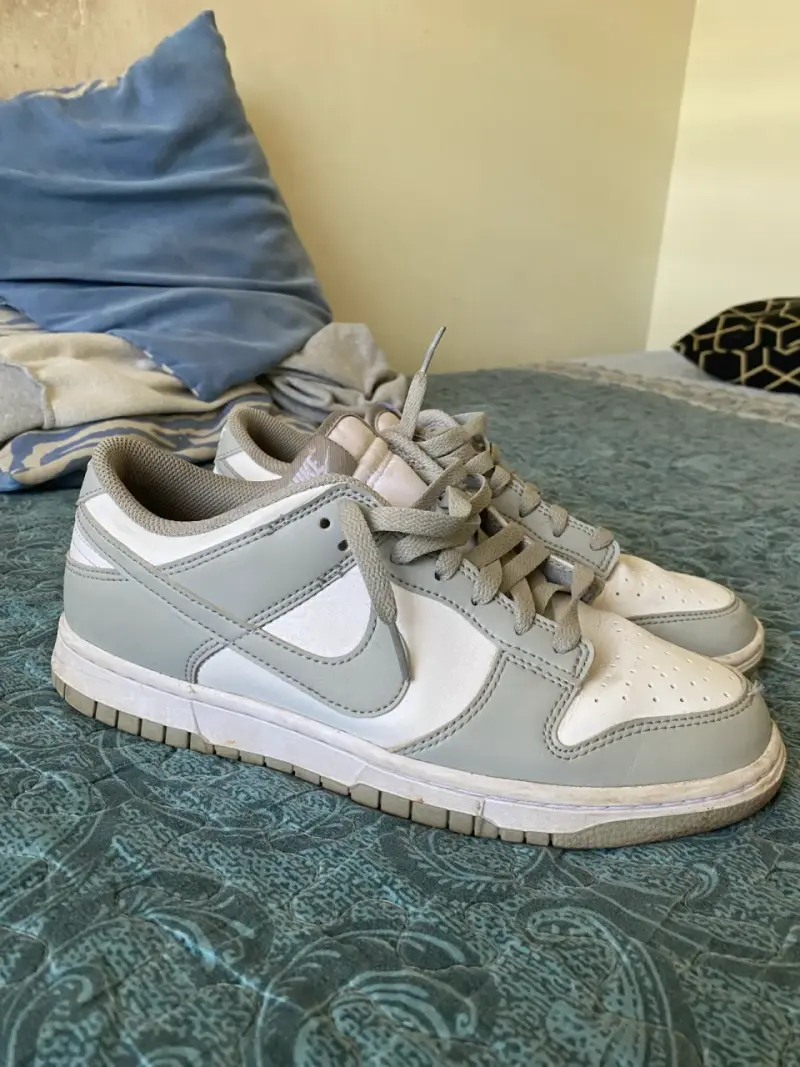 Zapatillas Nike dunk blancas y grises - 6