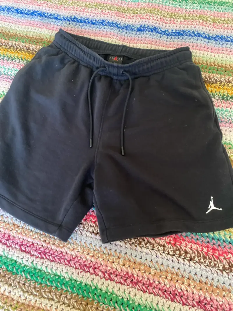 Shorts Jordan Essentials Talla M - 2