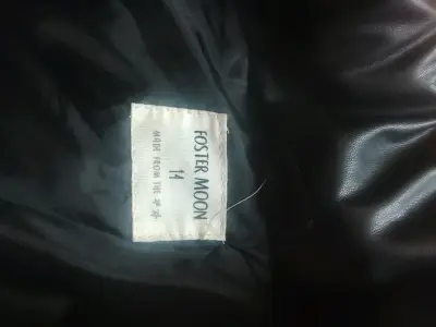 Chaqueta acolchada negra - miniatura 2