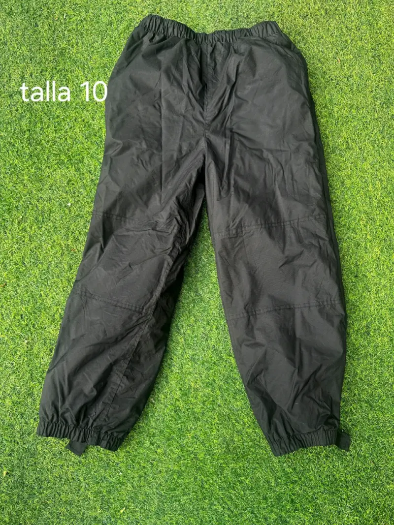 Ropa de nieven