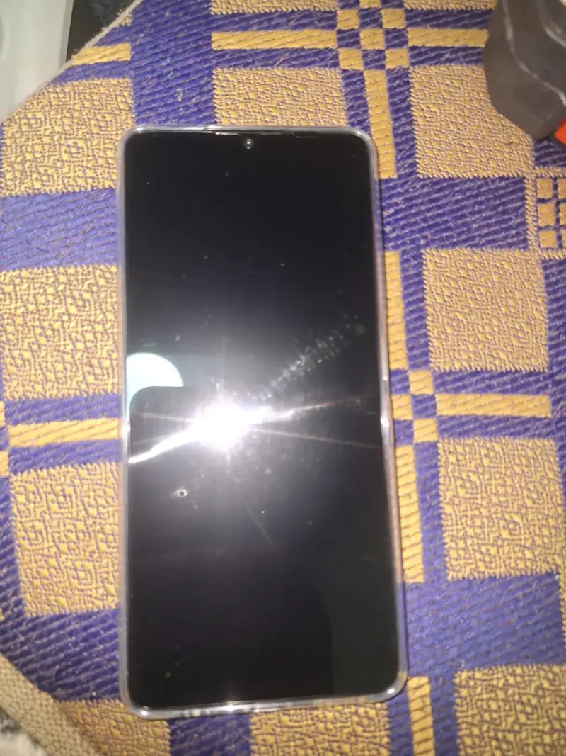 Celular ZTE Blade A56 Pro gris - 2