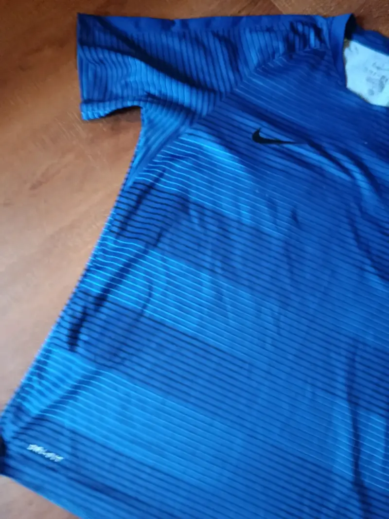 Polera deportiva azul Nike - 3