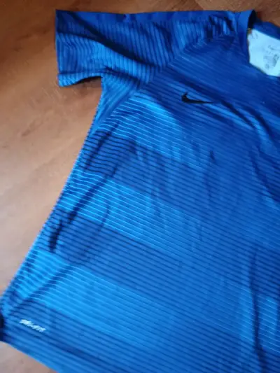 Polera deportiva azul Nike - miniatura 3