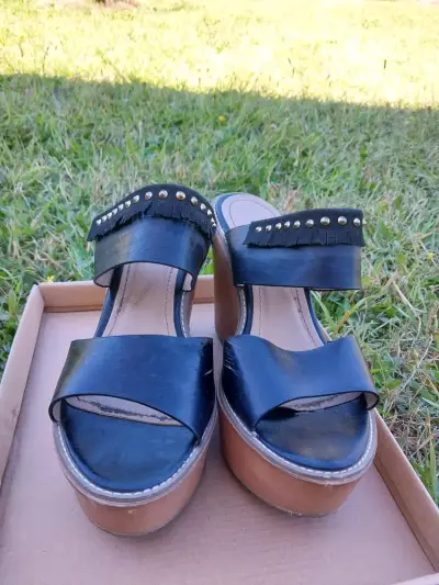 Sandalias plataforma negras - miniatura 3