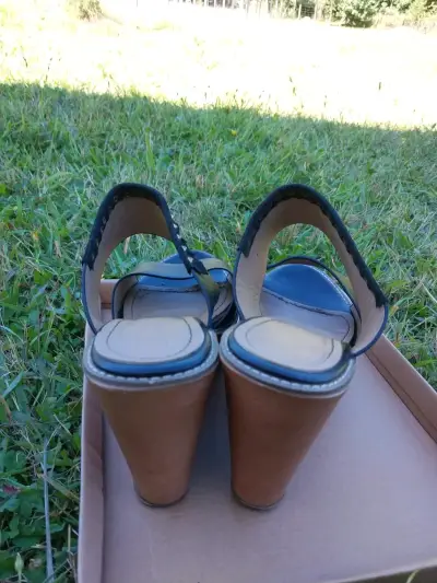 Sandalias plataforma negras - miniatura 4