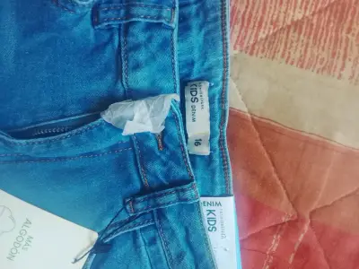 Jeans azul para mujer - miniatura 2