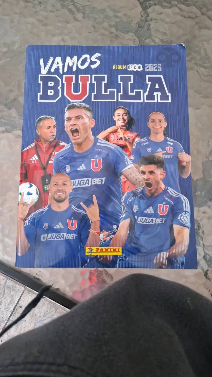 Álbum Panini Vamos Bulla 2025 - 1