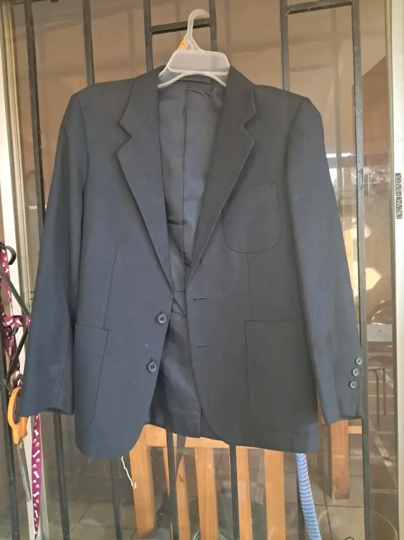 Blazer negro formal hombre - 2