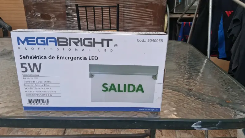Luz de emergencia LED 5W