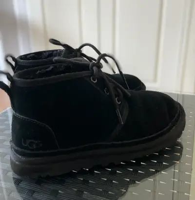 Botines negros UGG Neumel - miniatura 4