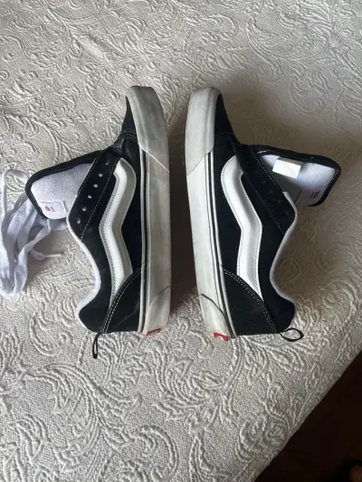 Zapatillas Vans KNU School negras usadas - miniatura 3