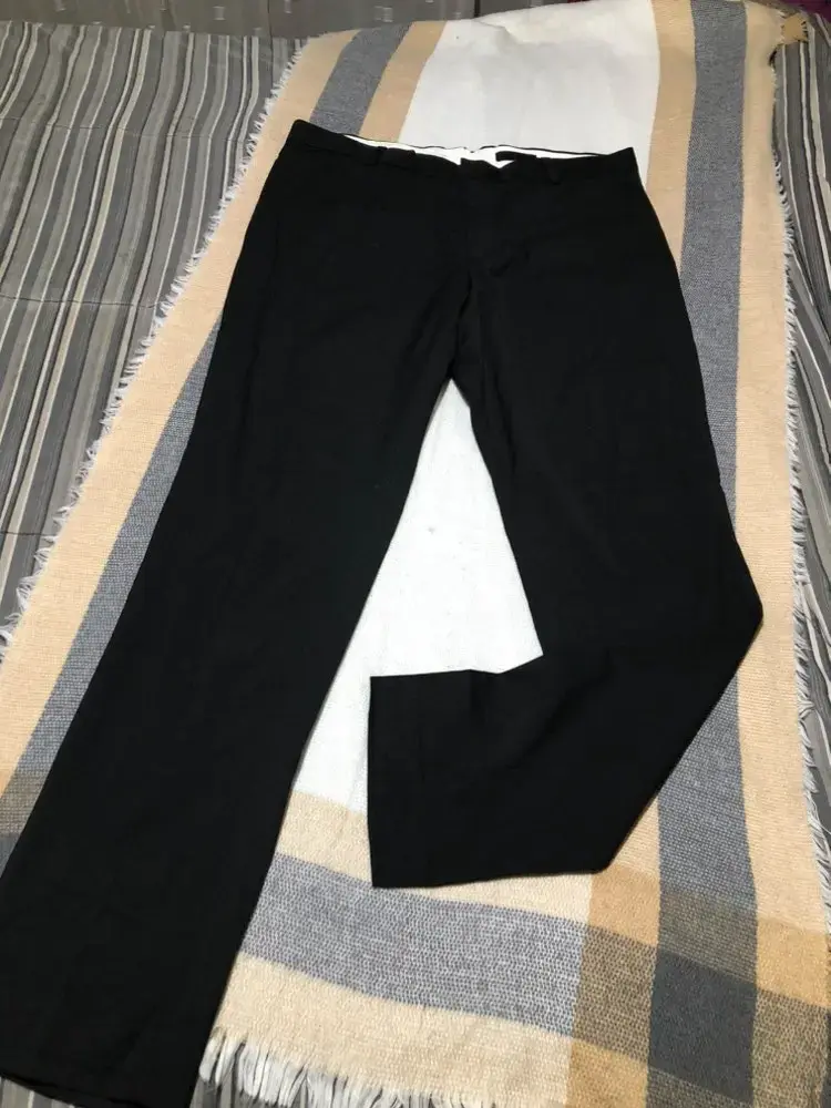 Pantalones negros de vestir - 1