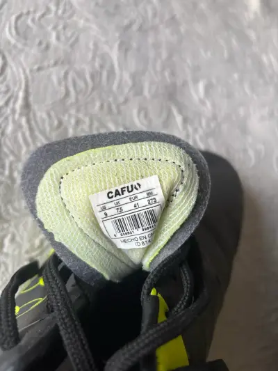 Zapatillas de fútbol negro y amarillo CAFU - miniatura 4