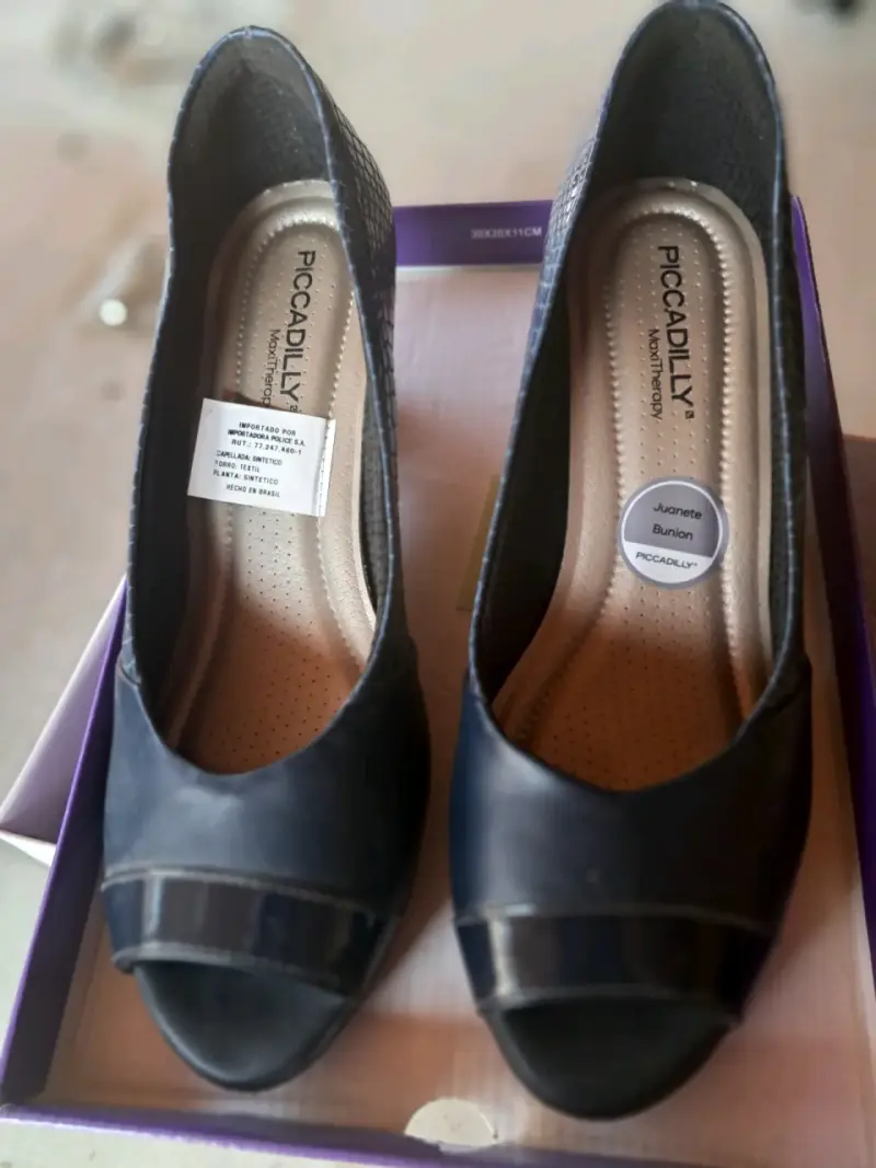 Zapatos de Tacón Azul Tipo Cocodrilo - 3