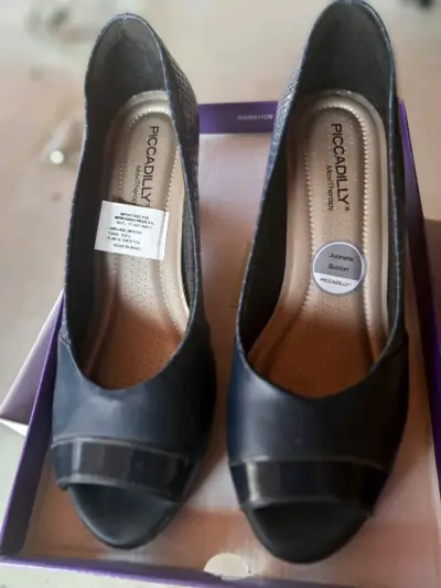 Zapatos de Tacón Azul Tipo Cocodrilo - miniatura 3