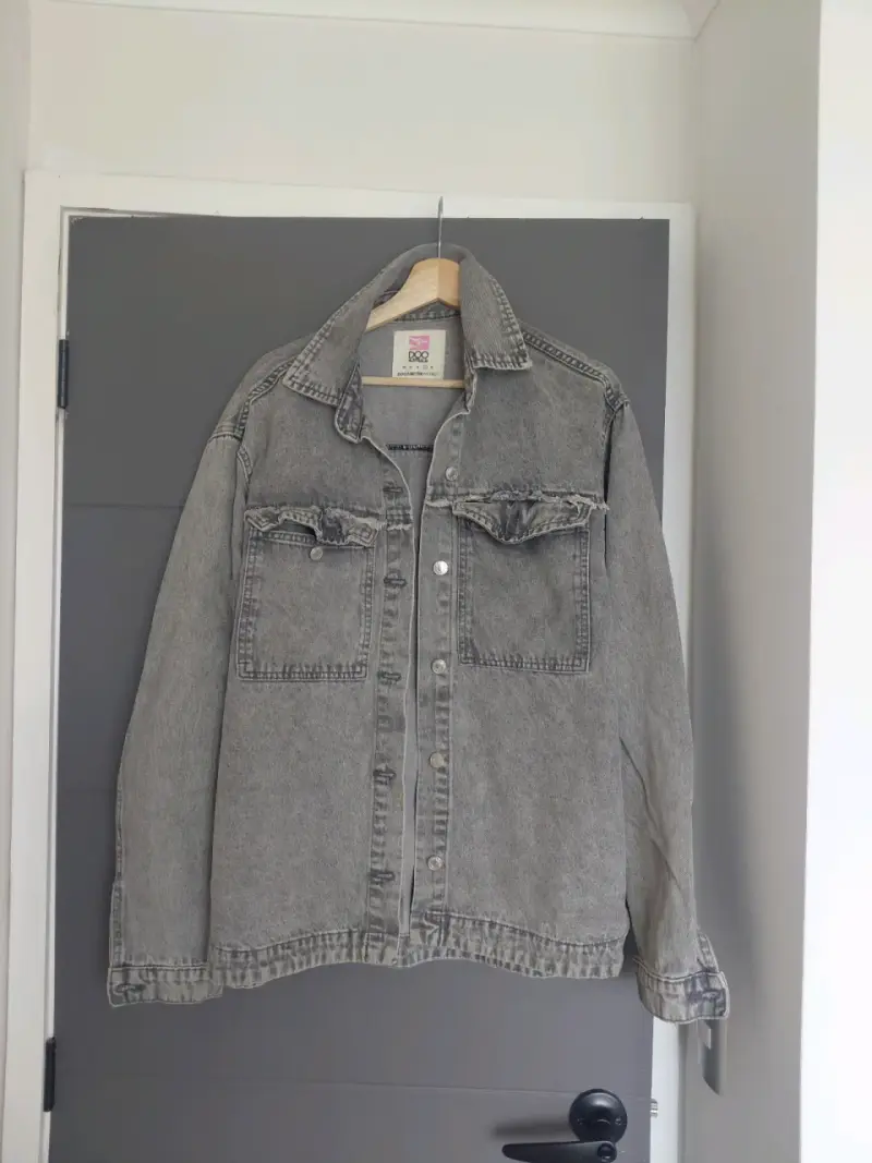 Chaqueta de mezclilla gris - 1