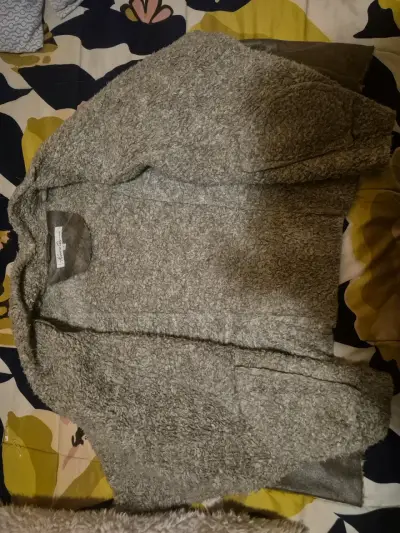 Chaqueta de cuero sintético gris - miniatura 4