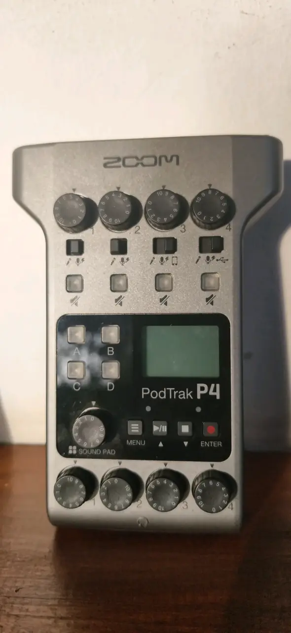 Grabador Zoom PodTrak P4 - 1
