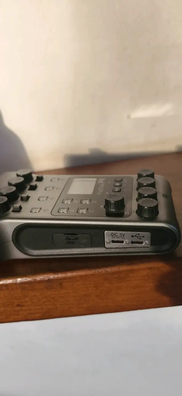 Grabador Zoom PodTrak P4 - 3