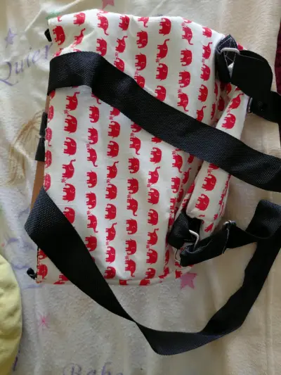 Bolso cruzado gris y blanco - miniatura 4
