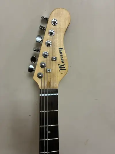 Guitarra Eléctrica  Mercury - miniatura 1