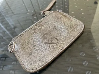 Monedero plateado cuero - miniatura 1